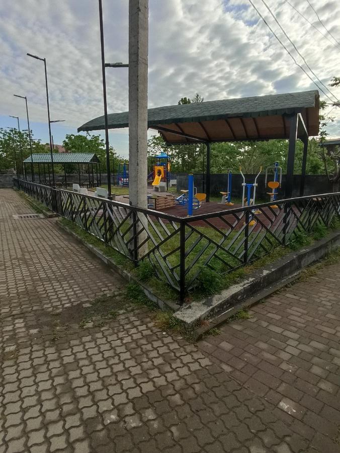Мини-отель На Гурамишвили, 22 Кобулети Экстерьер фото